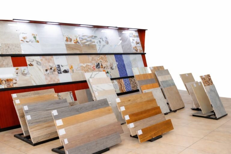 Entretenir son carrelage au Bénin : astuces efficaces pour un sol propre et brillant