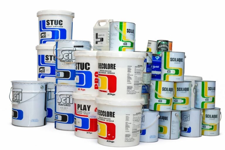 Peinture résistante à l’humidité au Bénin : quelle solution choisir ?